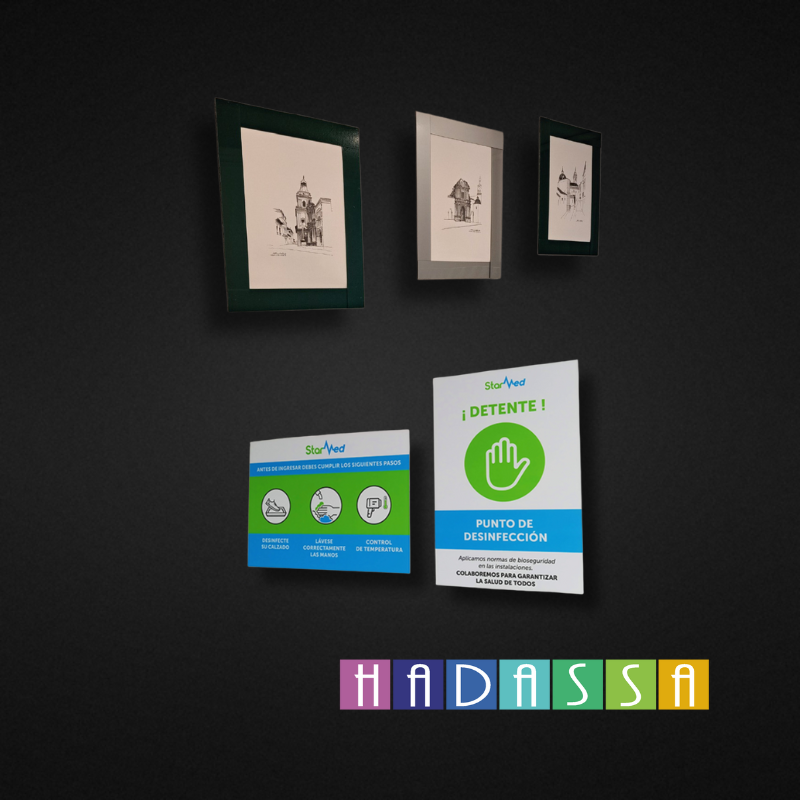 Diseño gráfico de señalética y decoración para negocios impresas y hechas en acrílico, diferentes tamaños, fondo oscuro.