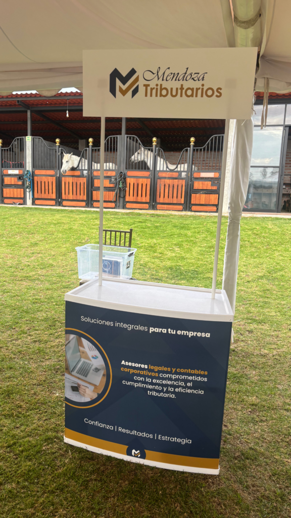 Stands y Experiencias BTL, Stand Mendoza Tributarios, fondo campo.